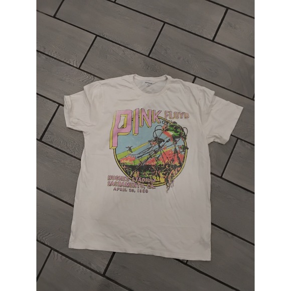 Old Navy Other - Old Navy Pink Floyd Hughes Stadium Sacramento CA April 30 1980 White XL Tall